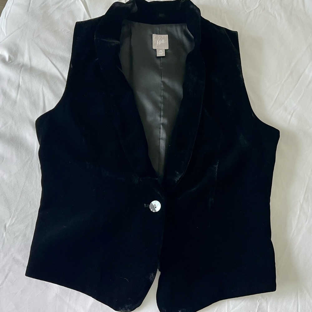 Velvet j.jill Vest ..Holiday party. Evening wear. Gorgeous. Velvety